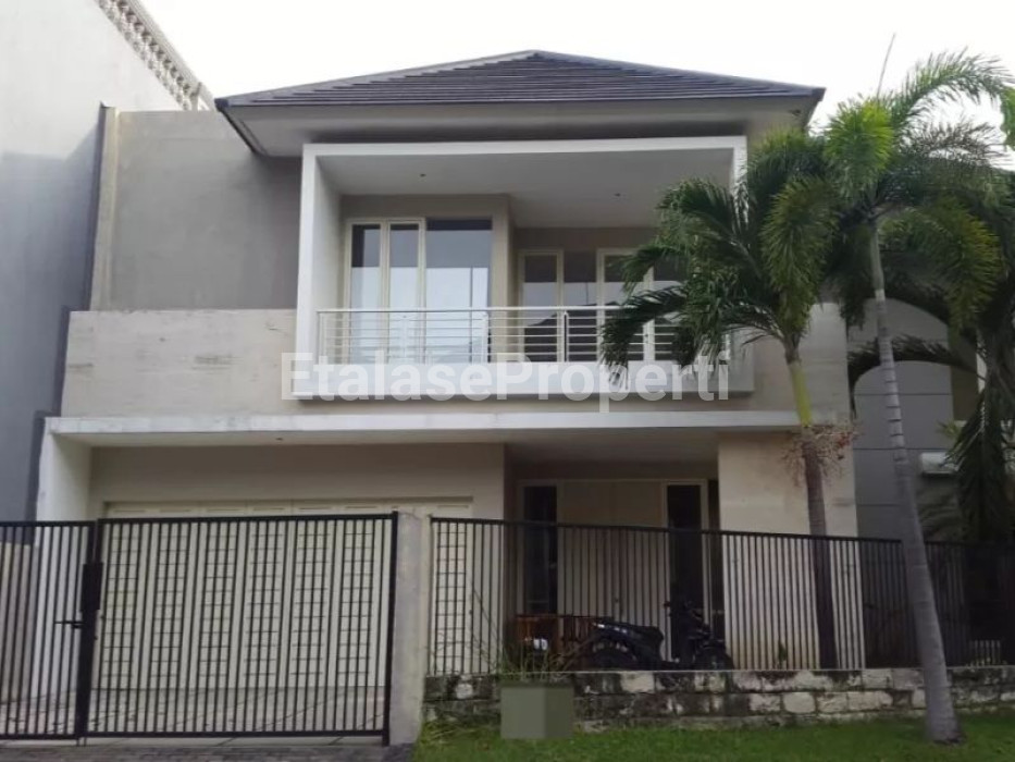 Foto properti DIJUAL RUMAH DI GRAHA FAMILI BLOK SS SURABAYA BARAT 1