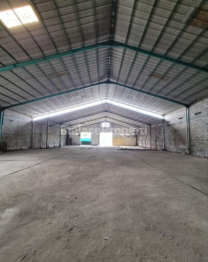 Foto properti Jual Cepat Gudang/ Tempat Usaha Raya Tanjungsari Sukomanunggal Surabaya Barat 5