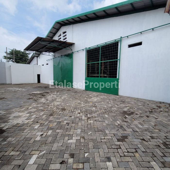 Foto properti Jual Cepat Gudang/ Tempat Usaha Raya Tanjungsari Sukomanunggal Surabaya Barat 9