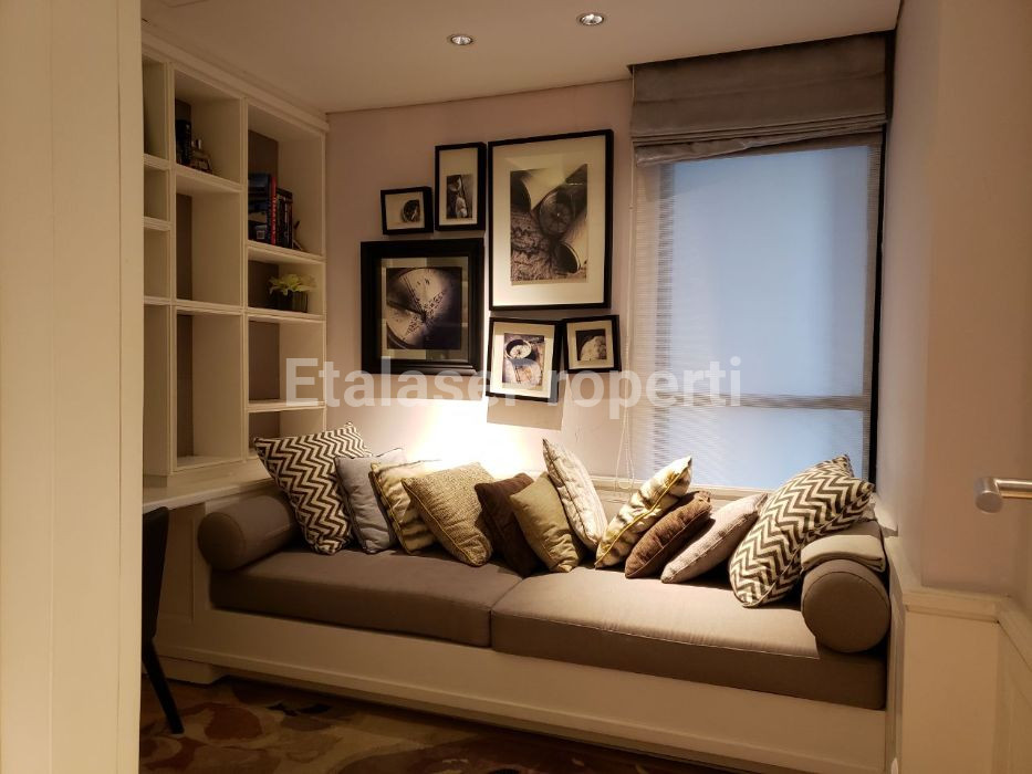 Foto properti Dijual Apartemen Mewah  Tunjungan Plaza Apartment The PEAK 3 Bedroom Corner 1