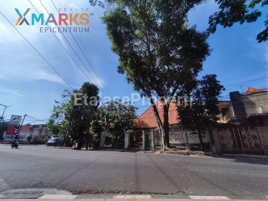 Foto properti Jual/Sewa Tanah Hook Bonus Bangunan Lama  Jalan Sulawesi Pusat Kota Strategis 1