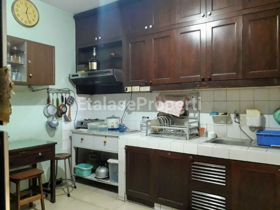 Foto properti Manyar Kartika 4