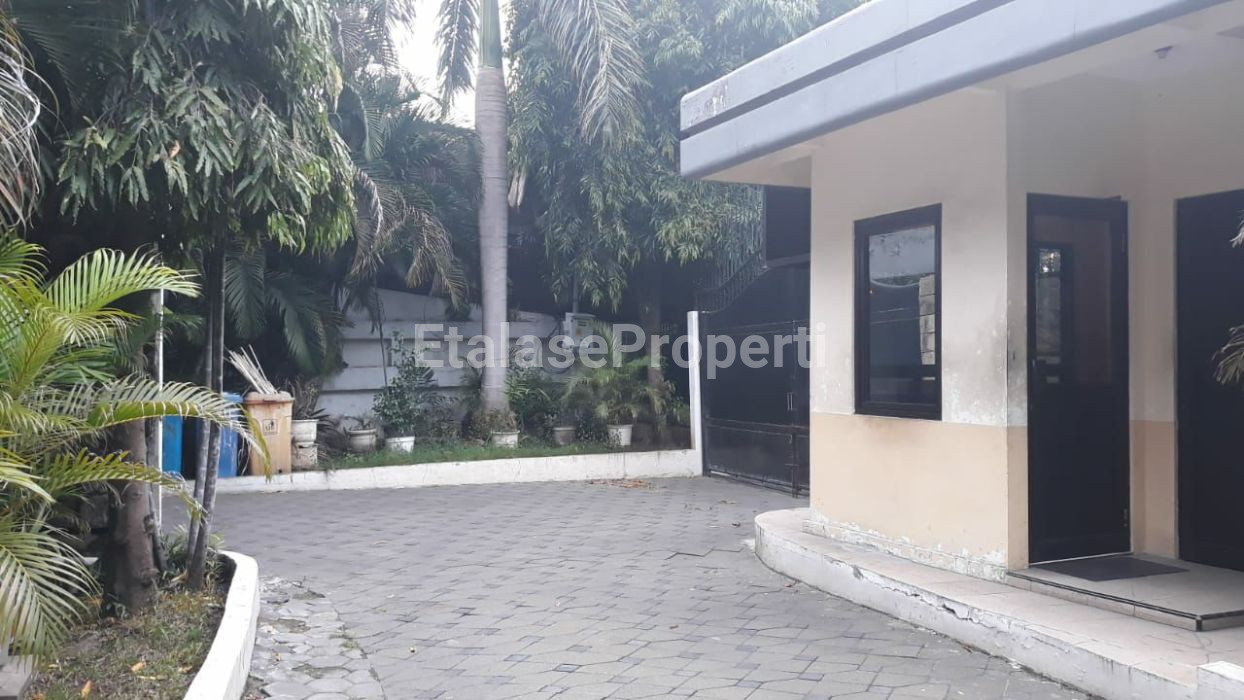 Foto properti Disewakan Rumah Raya Dharmahusada 3