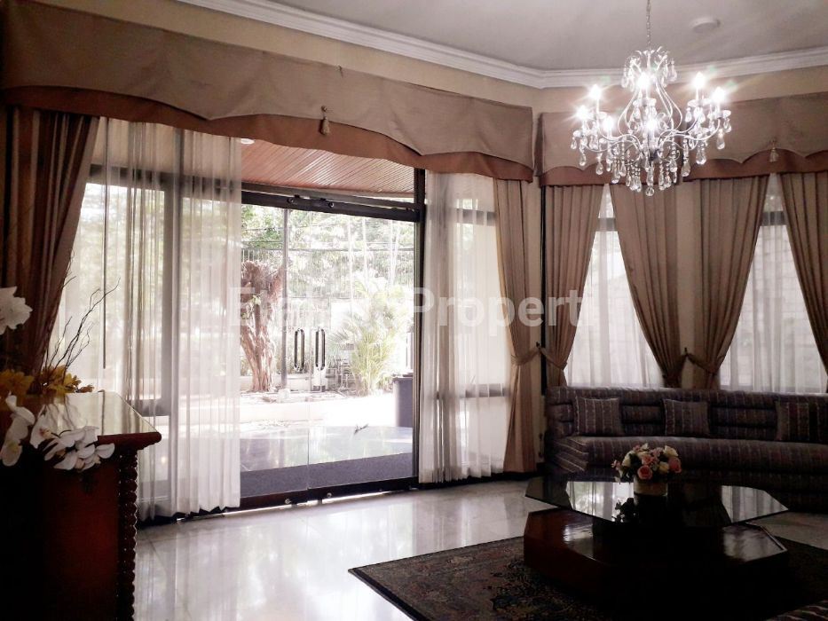 Foto properti Disewakan Rumah Raya Dharmahusada 1