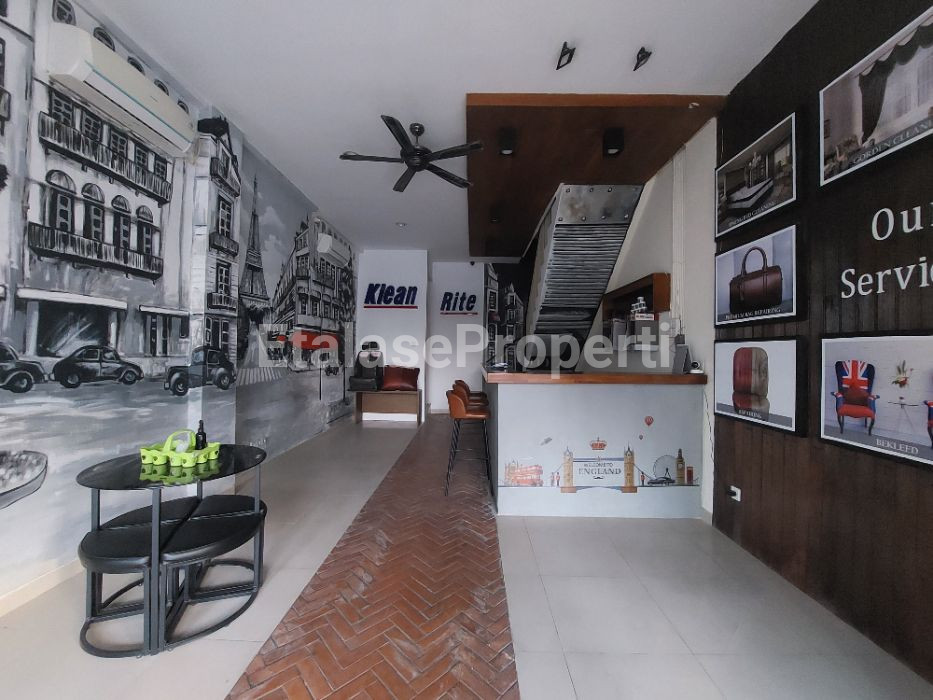 Foto properti DISEWAKAN RUKO SAN ANTONIO DI PAKUWON CITY SURABAYA TIMUR 4