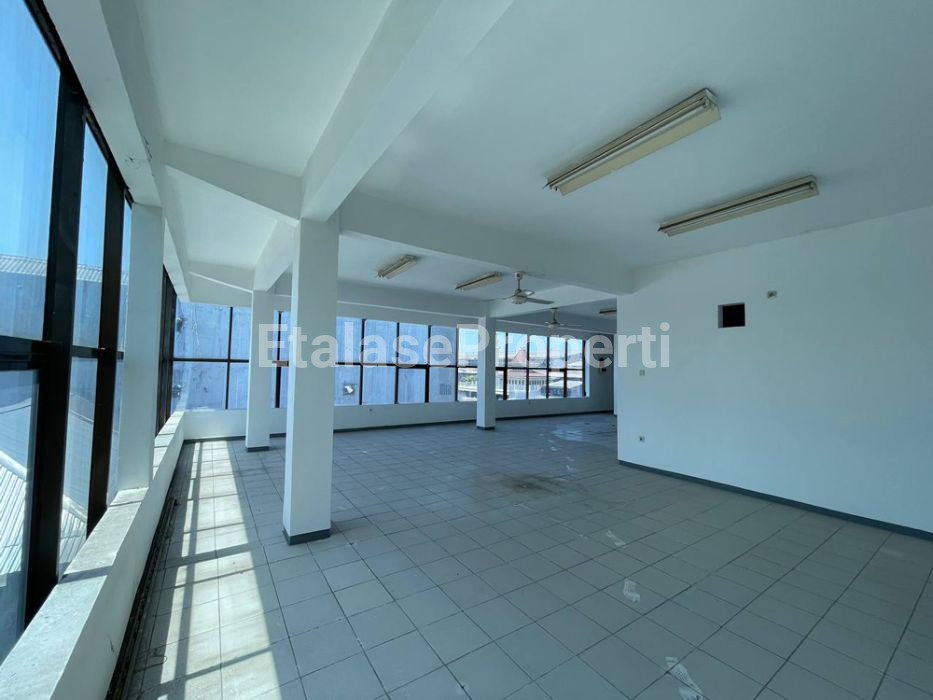 Foto properti *Disewakan Ruko 4 Lantai Jl. Waspada* 6