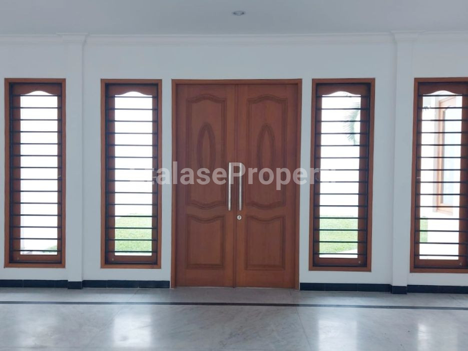 Foto properti DISEWAKAN RUMAH DI JALAN RAYA DARMO PERMAI SURABAYA BARAT 6