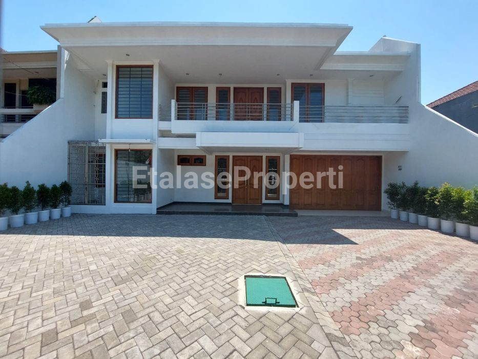 Foto properti DISEWAKAN RUMAH DI JALAN RAYA DARMO PERMAI SURABAYA BARAT 1