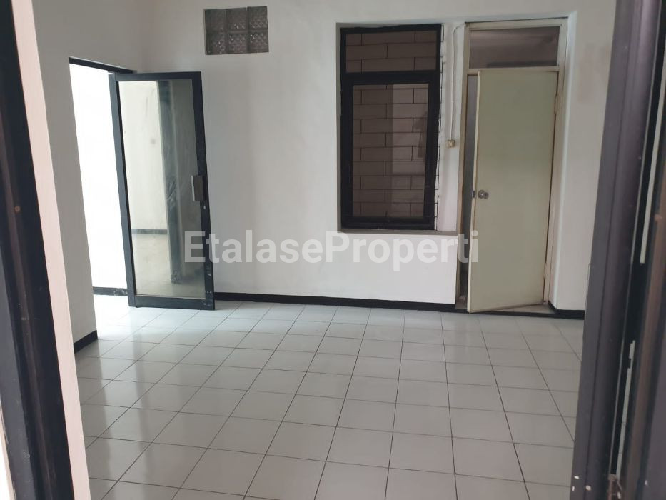Foto properti Disewakan Rumah Kartini - Cocok Untuk Kantor 5