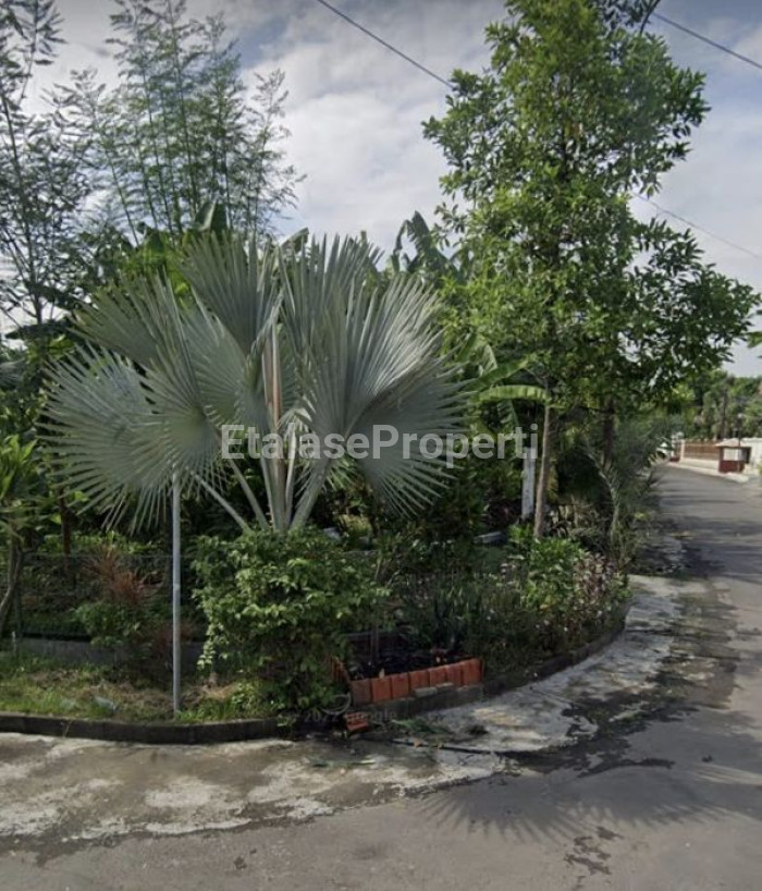 Foto properti NEW HOT LISTING!!! JARANG ADA!!!  TANAH DHARMAHUSADA INDAH 2 UNIT JEJER 1