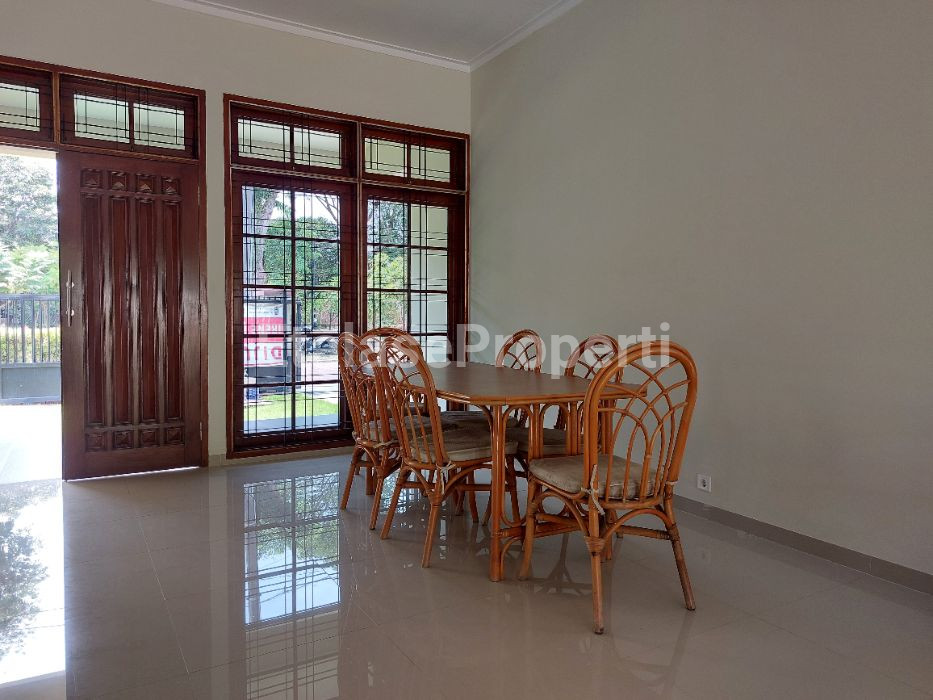 Foto properti DIJUAL RUMAH DI DARMO HARAPAN UTARA SURABAYA BARAT 2