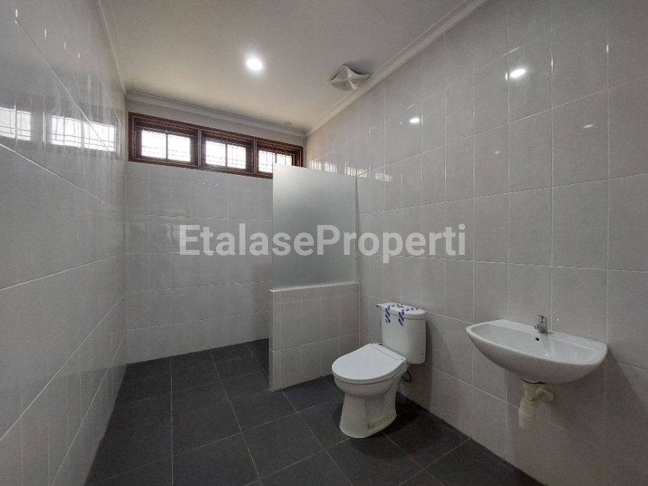Foto properti DIJUAL RUMAH DI DARMO HARAPAN UTARA SURABAYA BARAT 6