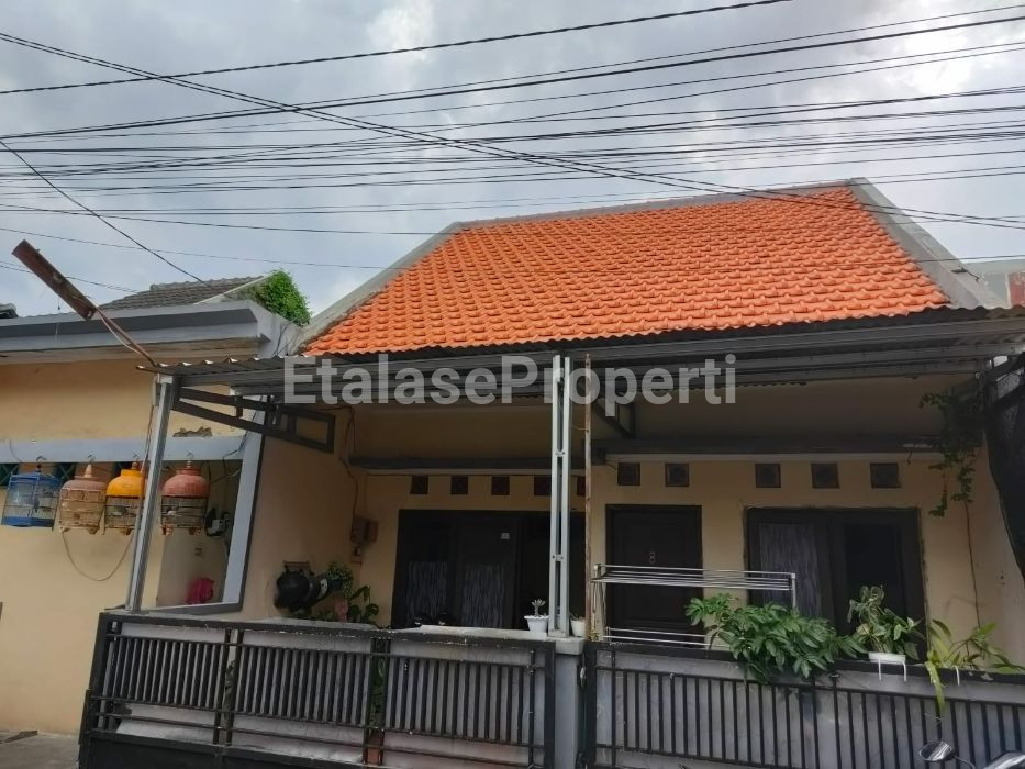 Foto properti Rumah Di Gunung Anyar Dekat Dg UPN 1