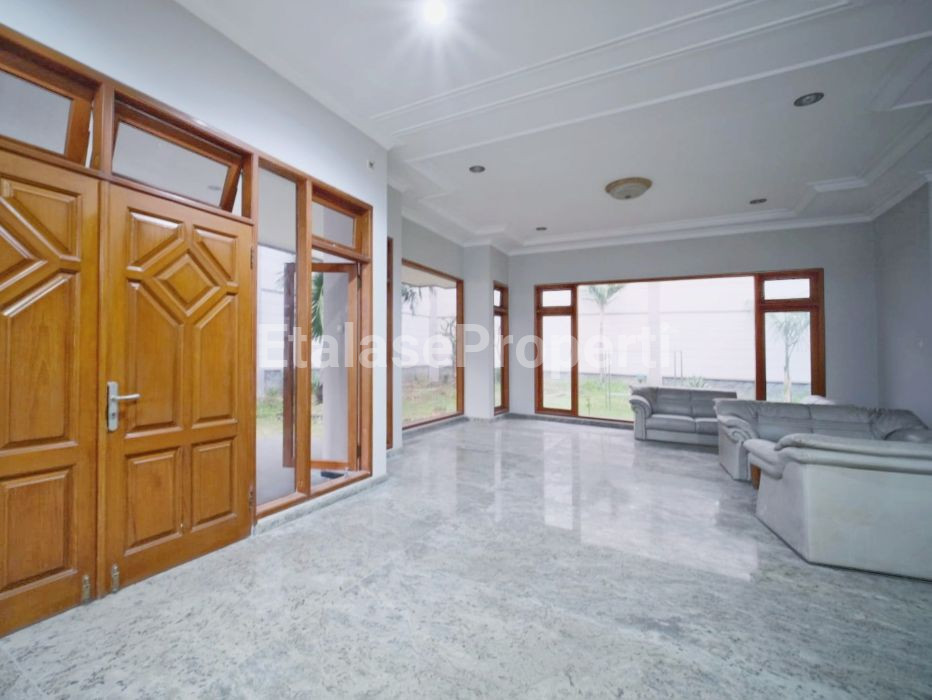 Foto properti DIJUAL RUMAH DI TAMAN HUNIAN SATELIT SURABAYA BARAT 4