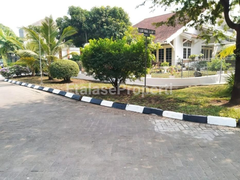 Foto properti DIJUAL RUMAH ANTIK HOOK DI DARMO SENTOSA RAYA SURABAYA BARAT 1