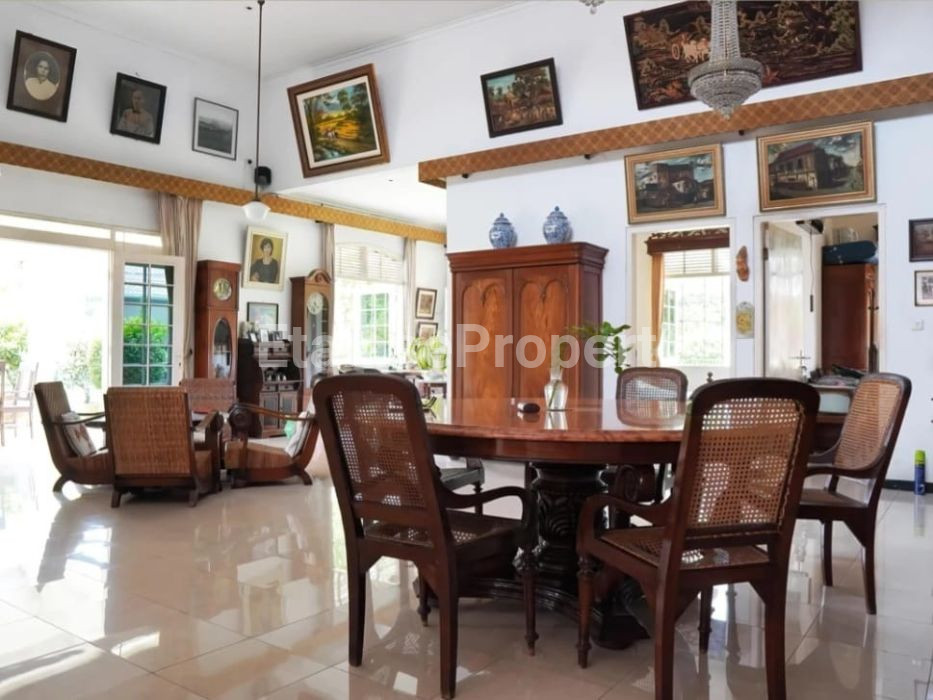 Foto properti DIJUAL RUMAH ANTIK HOOK DI DARMO SENTOSA RAYA SURABAYA BARAT 6