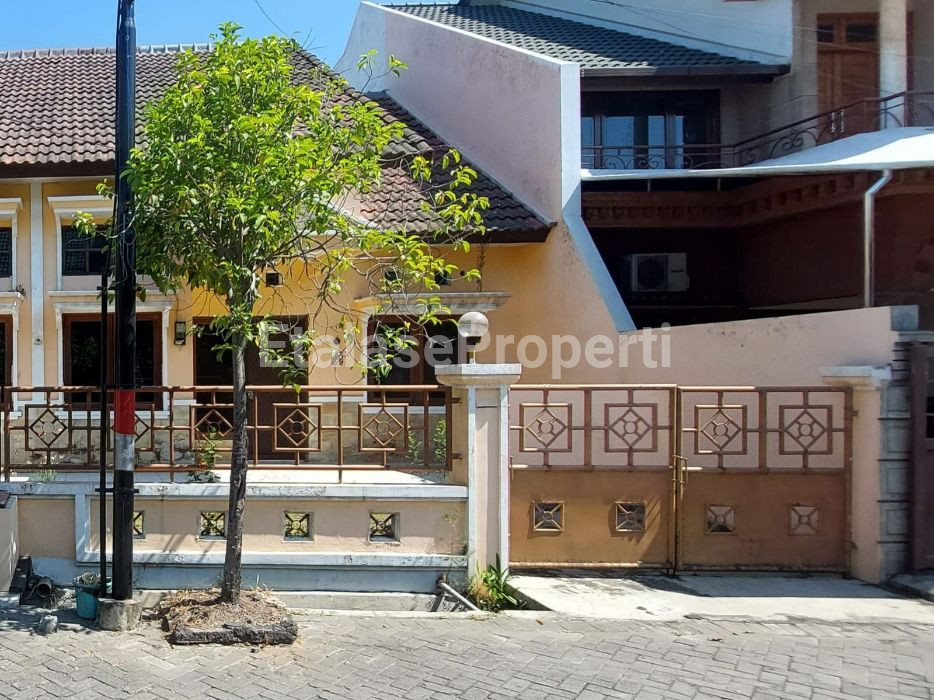 Foto properti DIJUAL RUMAH DI TAMAN PONDOK INDAH SURABAYA BARAT 1