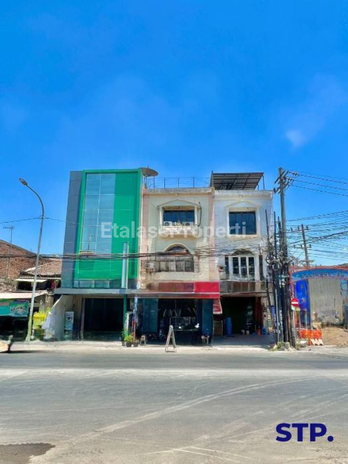 Foto properti Ruko 3,5 Lantai Di Jalan Raya Kalirungkut 2