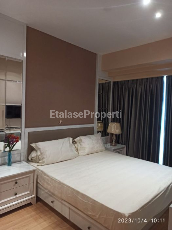 Foto properti Disewakan 2 BR Apartment The Peak Tunjungan Plaza Full Furnish Siap Huni! 3