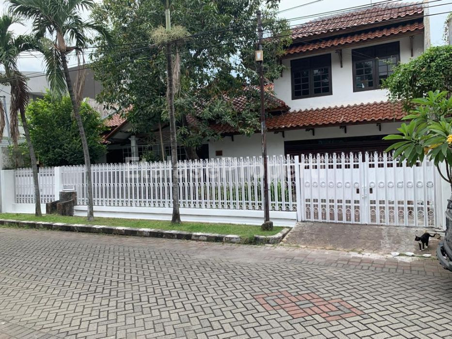 Foto properti Rumah Bintang Diponggo Fasilitas Lengkap Lokasi Bagus Strategis Di Surabaya Barat 6