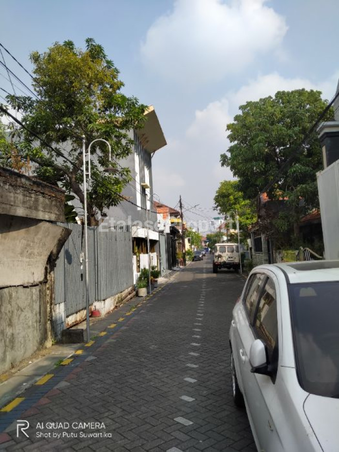 Foto properti Dijual Rumah Hitung Tanah Di Jl. Gembili Surabaya Dekat Royal Plaza Dan RSAL 1