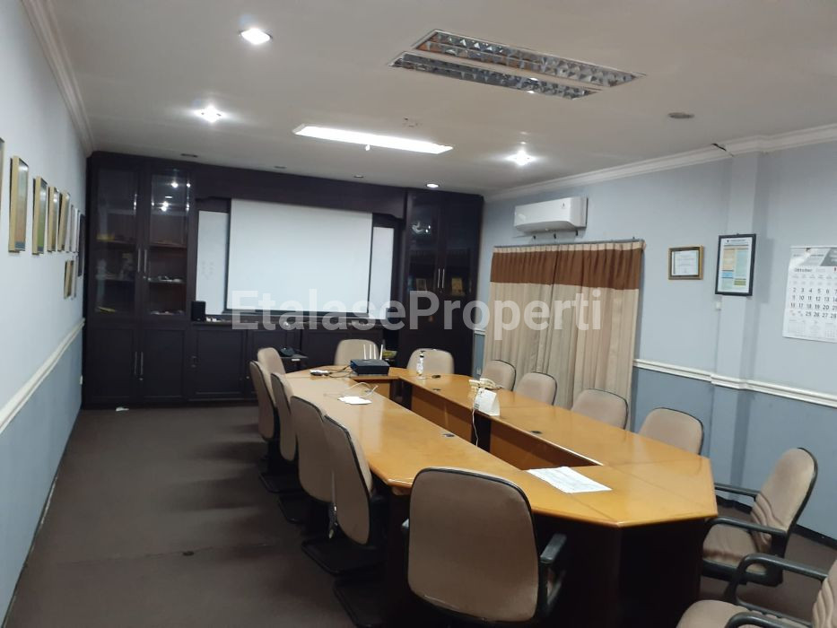 Foto properti Disewakan Gudang Pabrik Dan Kantor Margomulyo Siap Huni Ukuran Besar! 3