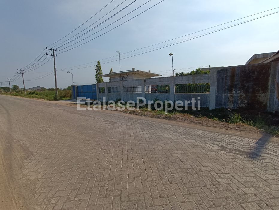Foto properti Turun Harga Jadi 1,5jt/m2  Tanah 1,8ha Daerah Industri Lokasi Wringinanom Gresik 2
