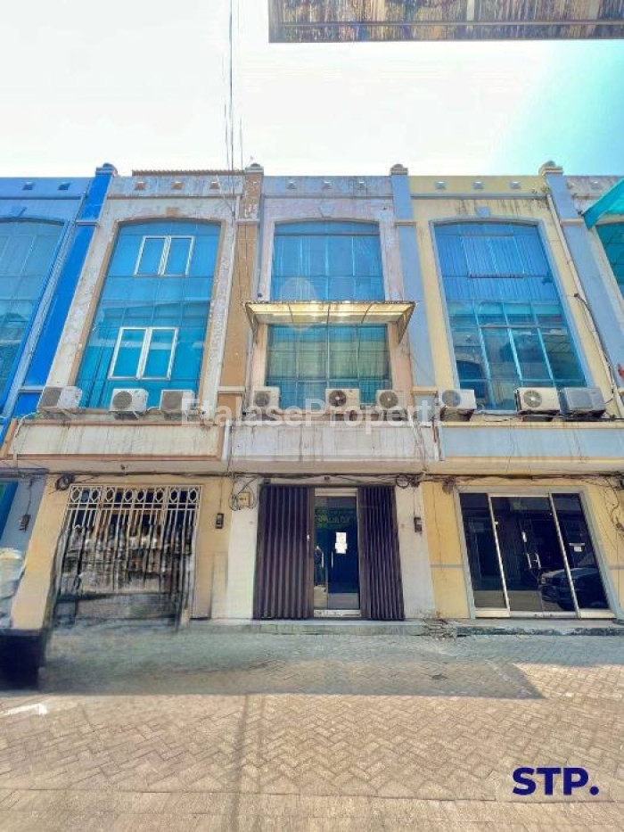 Foto properti Exclusive Listing, Ruko Jemursari 3 Lantai Second Road 1