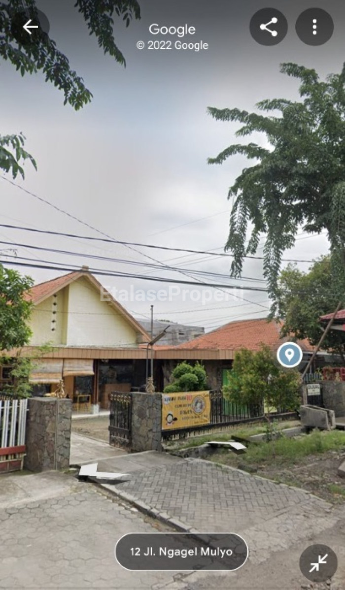 Foto properti Rumah Dijual Di Ngagel Mulyo, Pinggir Jalan Besar, Row Jalan Lebar 1