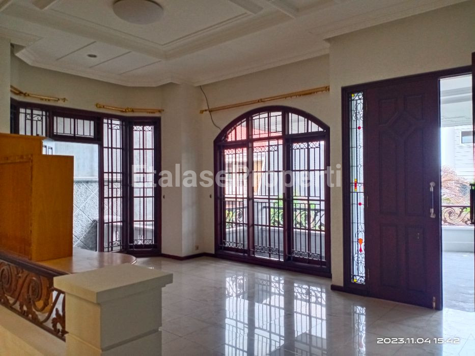 Foto properti Rumah Siap Disewakan 3