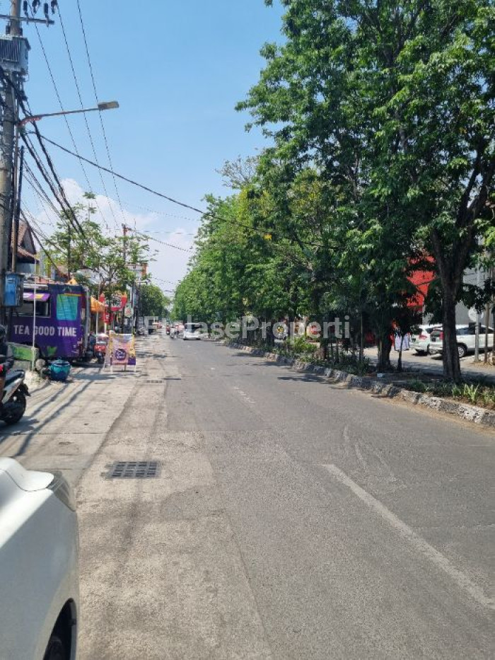 Foto properti Dijual Ruko Premium Jarang Ada Di Raya Mulyosari Depan Central Park 3