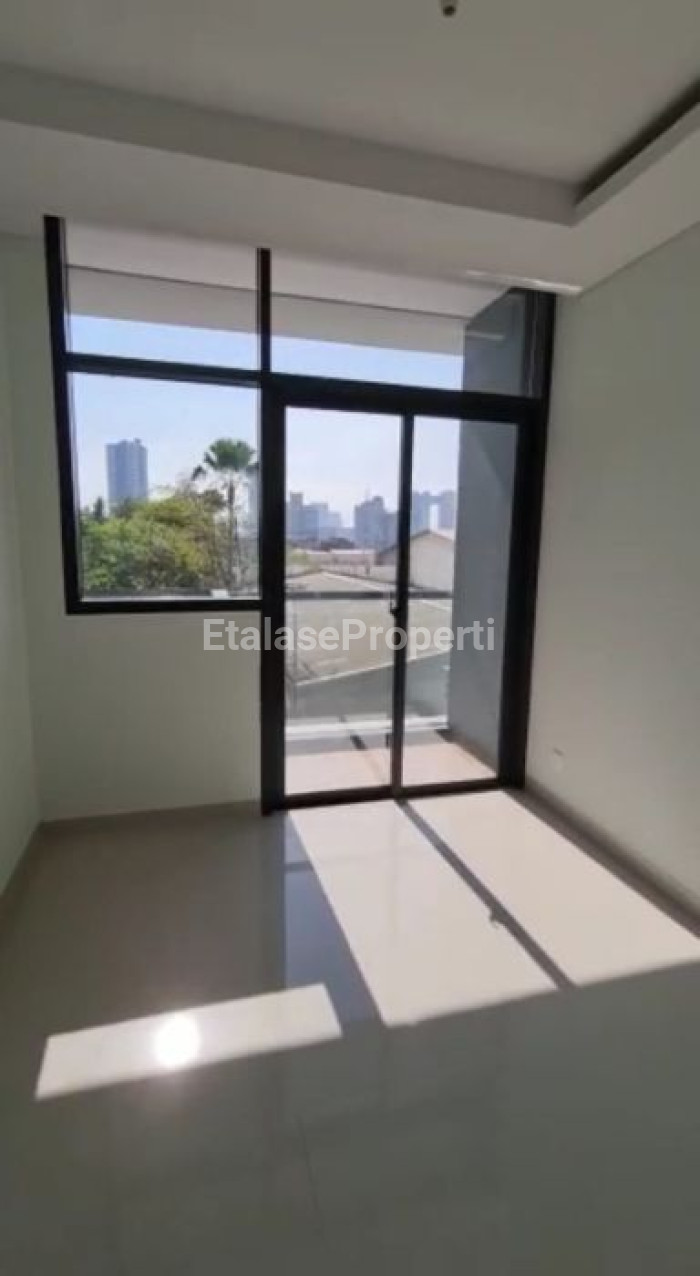 Foto properti Murah Pol Dijual Apartemen Vertu Ciputra World 1