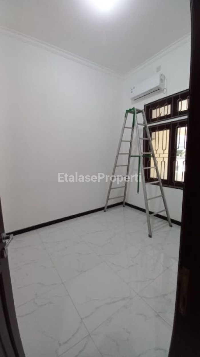 Foto properti Sewa Rumah Taman Permata Indah Sidoarjo 5