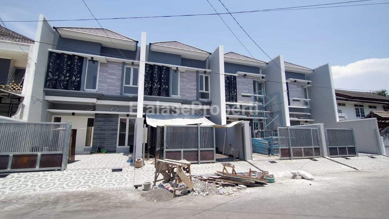 Foto properti Rumah Tengah Kota Di Komplek Elit Wisma Mukti 8