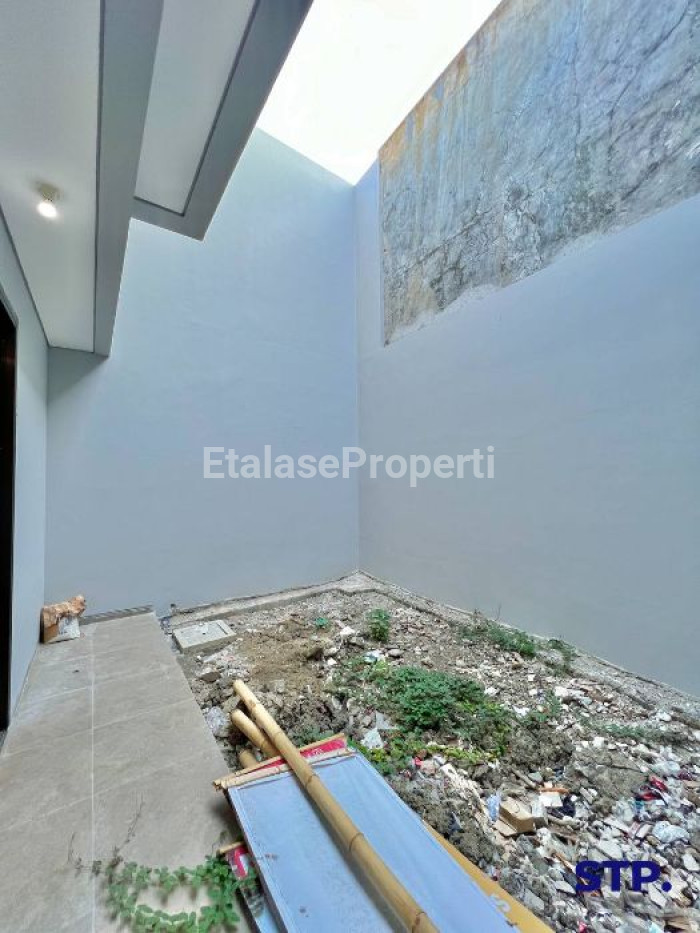 Foto properti Sisa 1 Unit, Rumah Scandinavian Kalijudan Barat Surabaya Timur 4