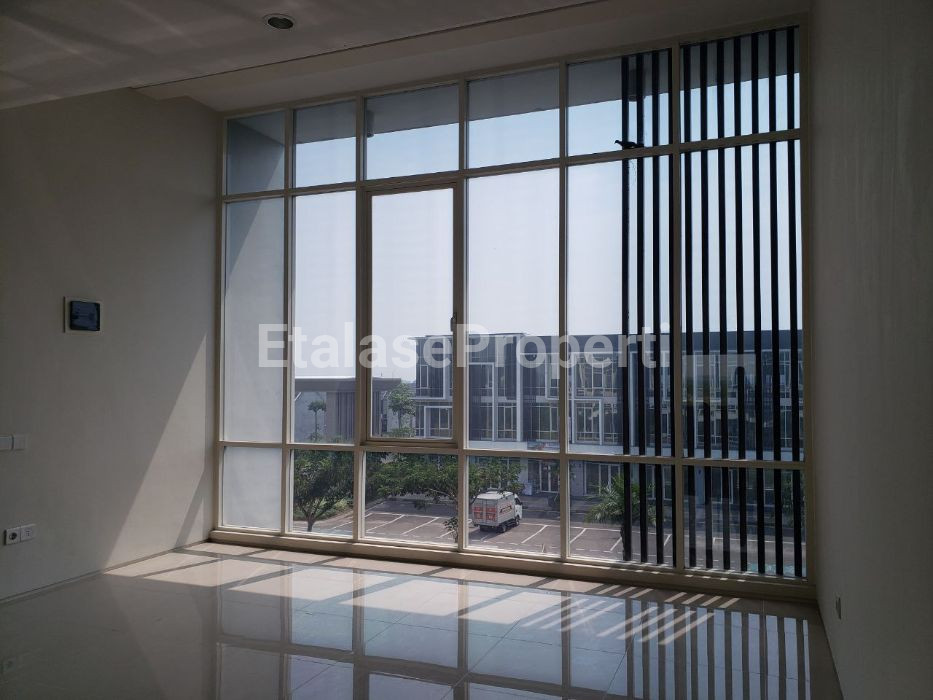 Foto properti Disewakan Ruko Northwest Boulevard 3 Lantai 7