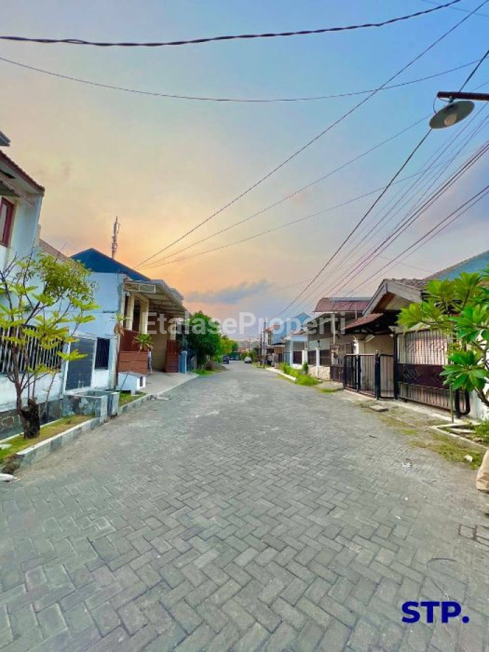 Foto properti Rumah Baru Di Wisma Mukti Klampis Semolo Barat 10