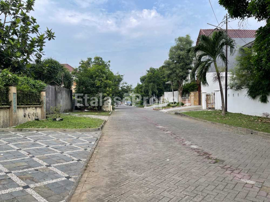 Foto properti *Dijual Rumah Darmo Sentosa Raya (DSR) Surabaya Barat* 3