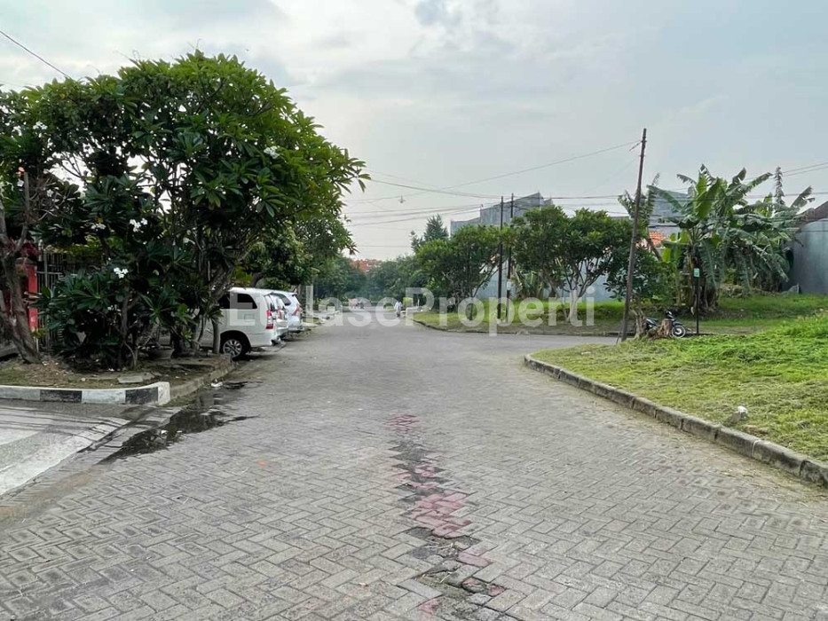Foto properti *Dijual Rumah Darmo Sentosa Raya (DSR) Surabaya Barat* 5