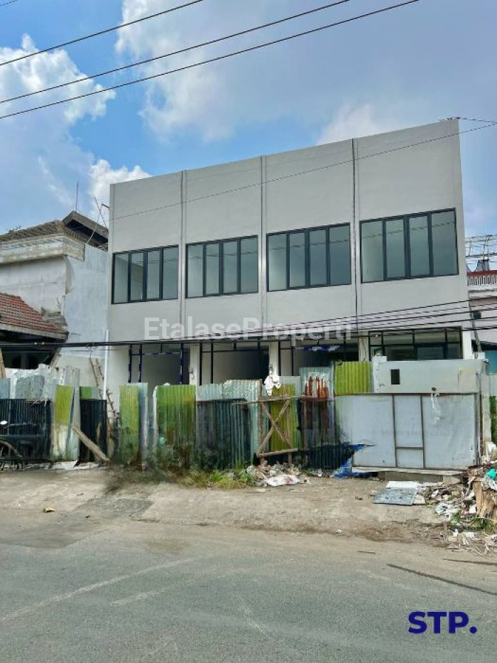 Foto properti Sisa 2 Unit, Ruko Baru Di Bratang Binangun Ngagel 3