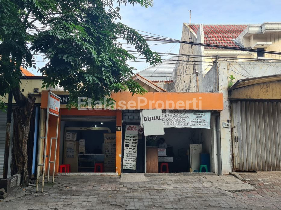 Foto properti Dijual Cepat Rumah Ngagel Strategis 1