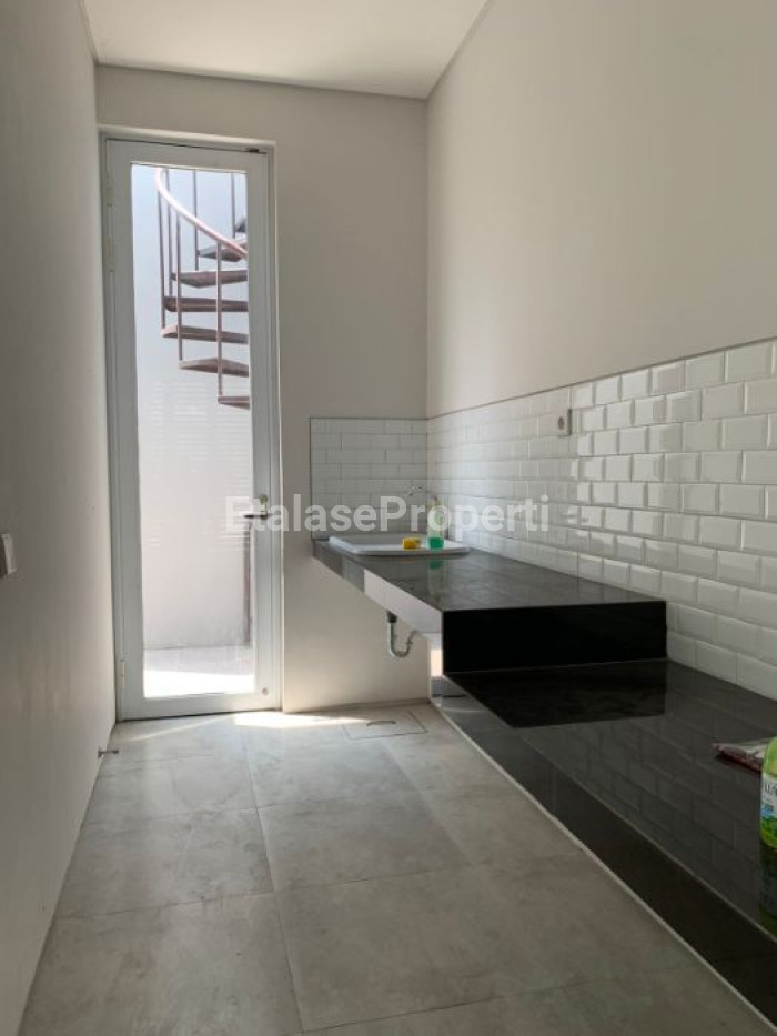 Foto properti DIJUAL RUMAH TYPE POJOK CITRA GARDEN SIDOARJO 2