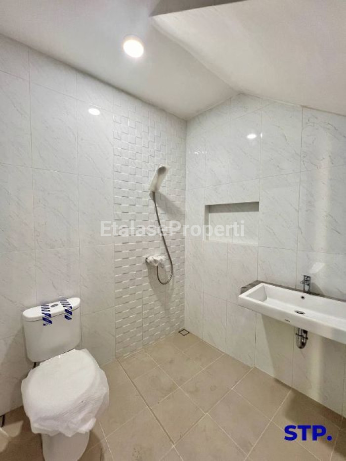 Foto properti Rumah Baru Minimalis Di Dian Istana Cluster Moca Vrbana 5
