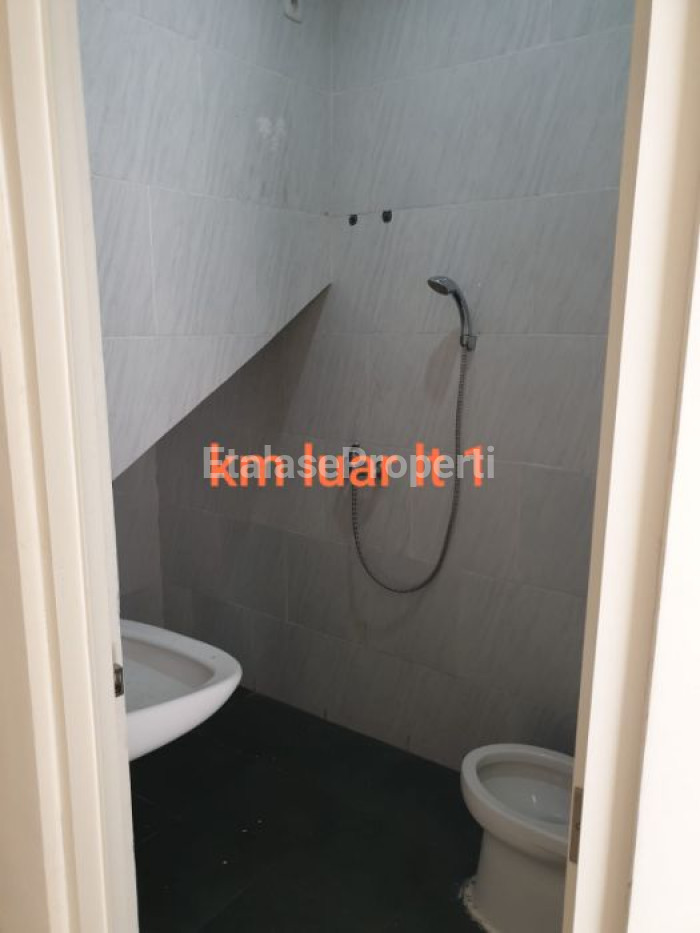 Foto properti Dijual Rumah Rungkut Asri Tengah 9