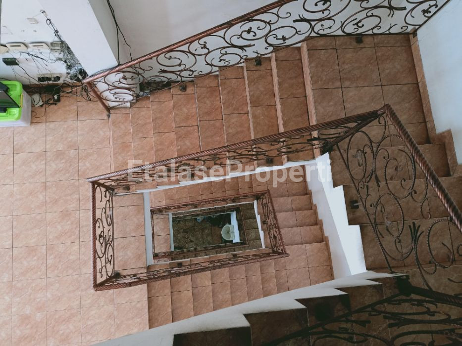 Foto properti Ruko Super Strategis Jaksel, Cocok Kantor: 4Lt Kokoh, Fasilitas Lengkap, Akses TOP 4