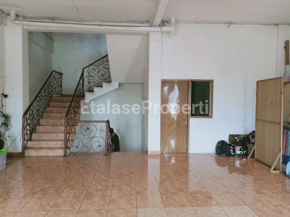 Foto properti Ruko Super Strategis Jaksel, Cocok Kantor: 4Lt Kokoh, Fasilitas Lengkap, Akses TOP 7