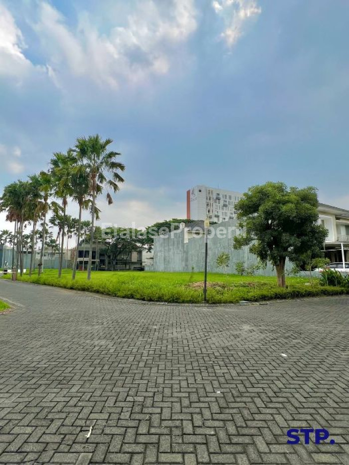 Foto properti Jual Cepat, Tanah Kavling Hoek Royal Residence Cluster De Rosenberg 3