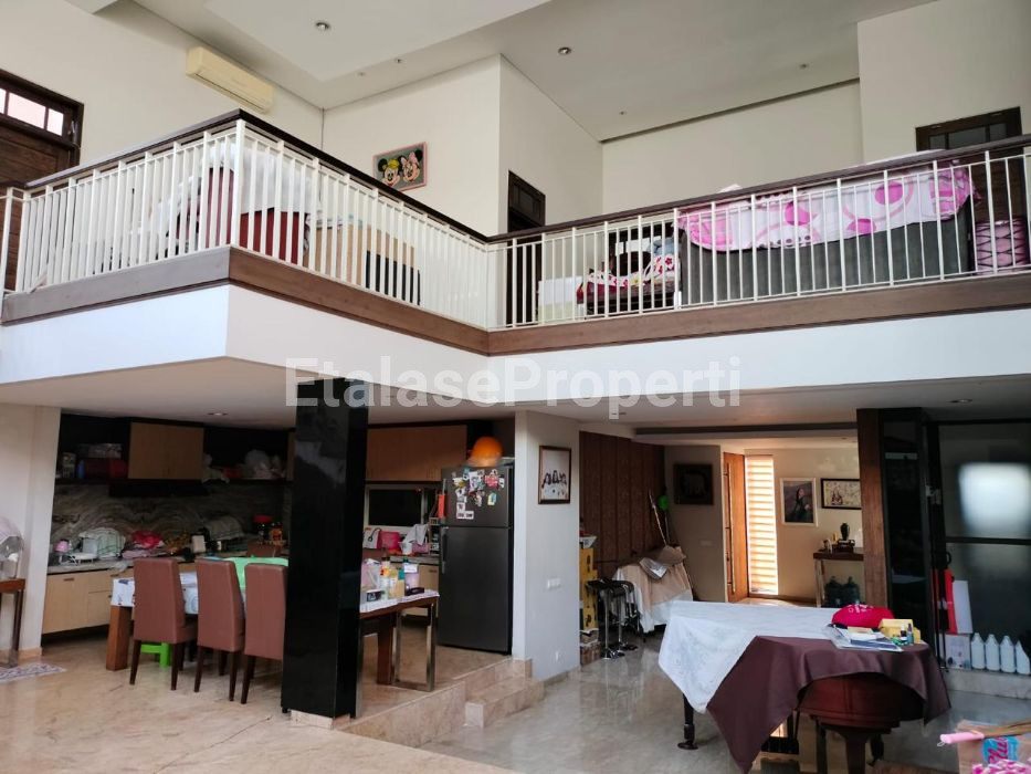 Foto properti Rumah Dharmahusada Indah 8