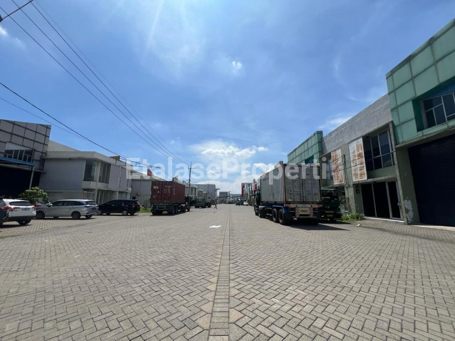 Foto properti Dijual ‼️  Gudang Legundi Sumo 2