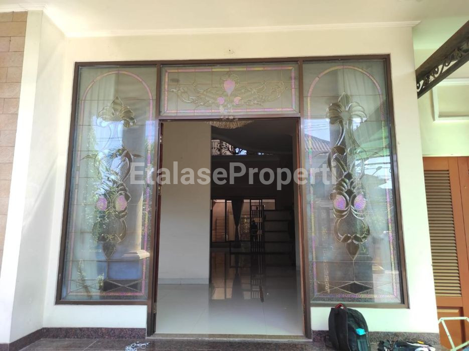 Foto properti Rumah Sutorejo Timur 3